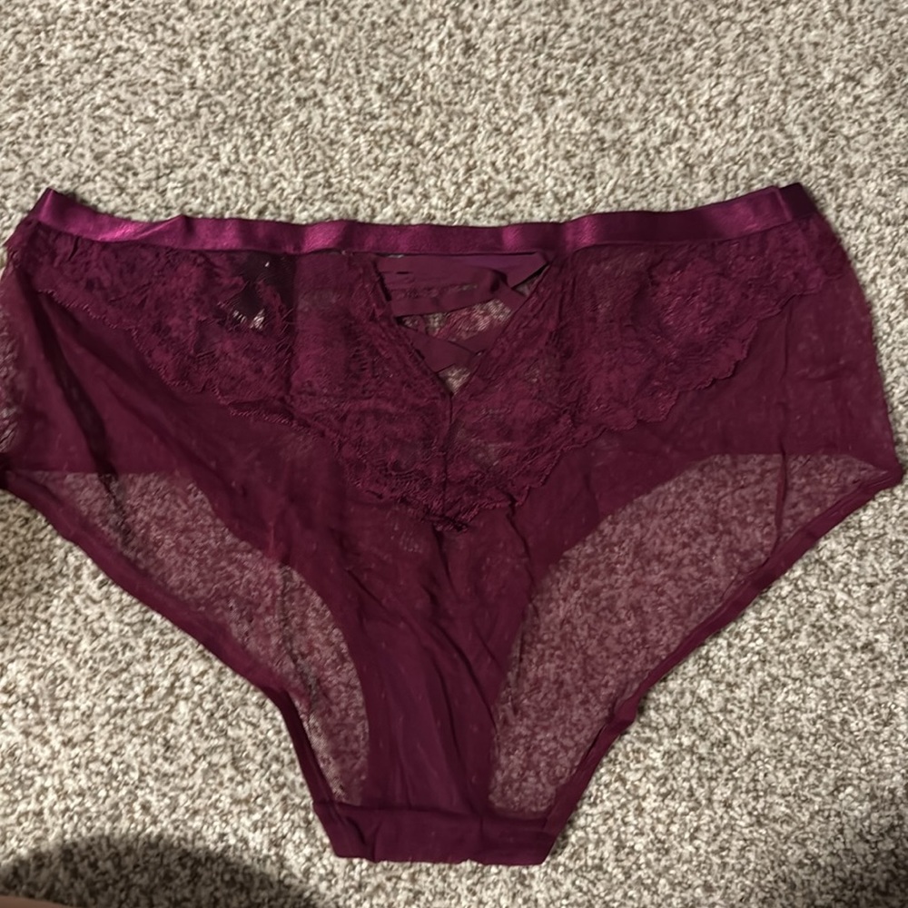 Panties - Picture 2 of 3